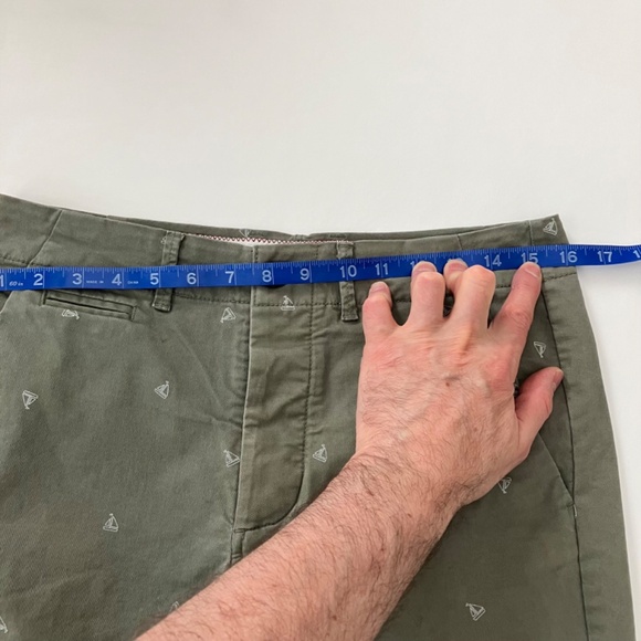 Jack & Jones Flat Front Chinos, Sage colored with sailboat pattern Size S - Picture 5 of 17